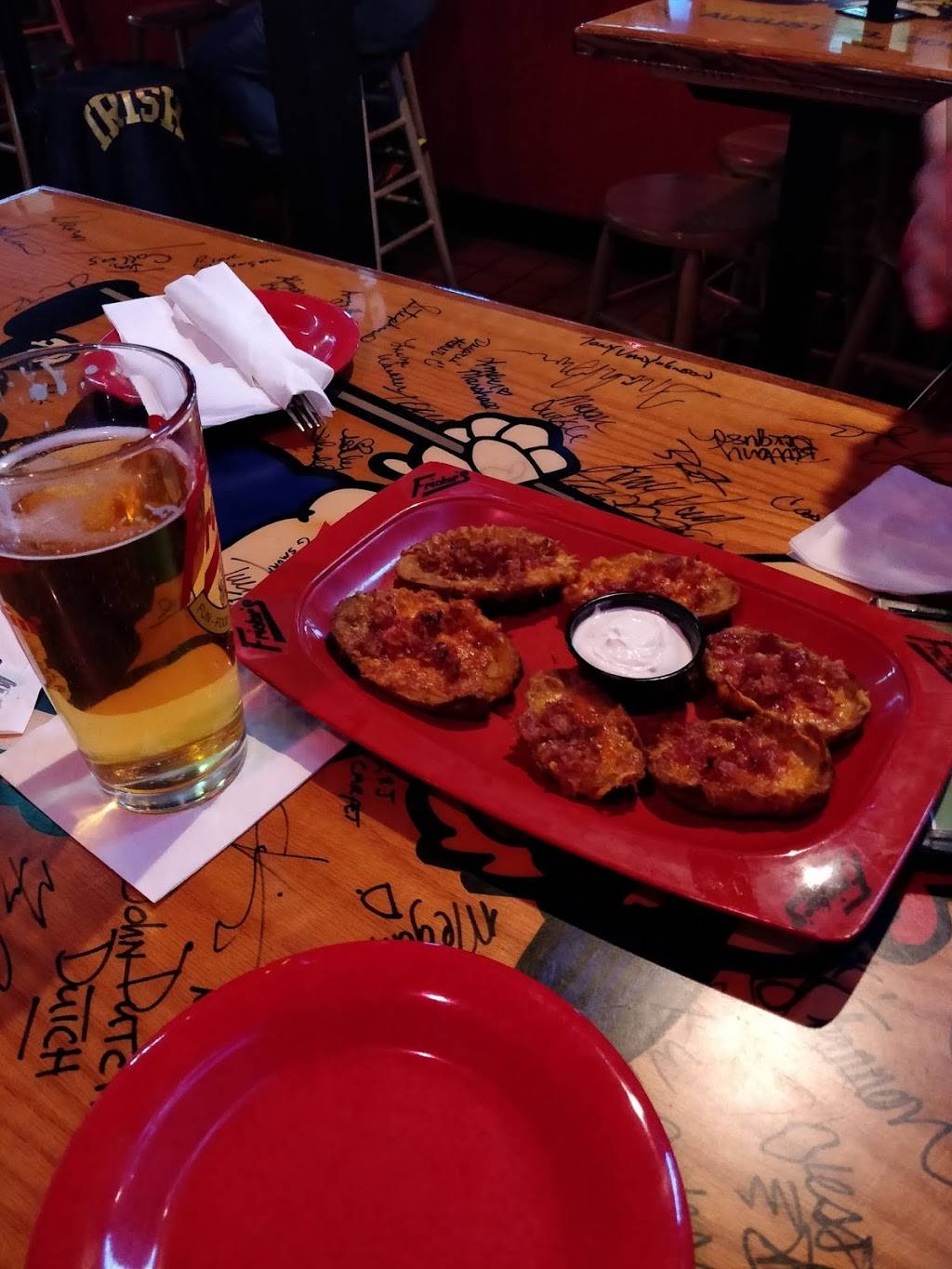 Frickers | restaurant | 1383 Miamisburg Centerville Rd, Dayton, OH 45459, USA | 9374341000 OR +1 937-434-1000