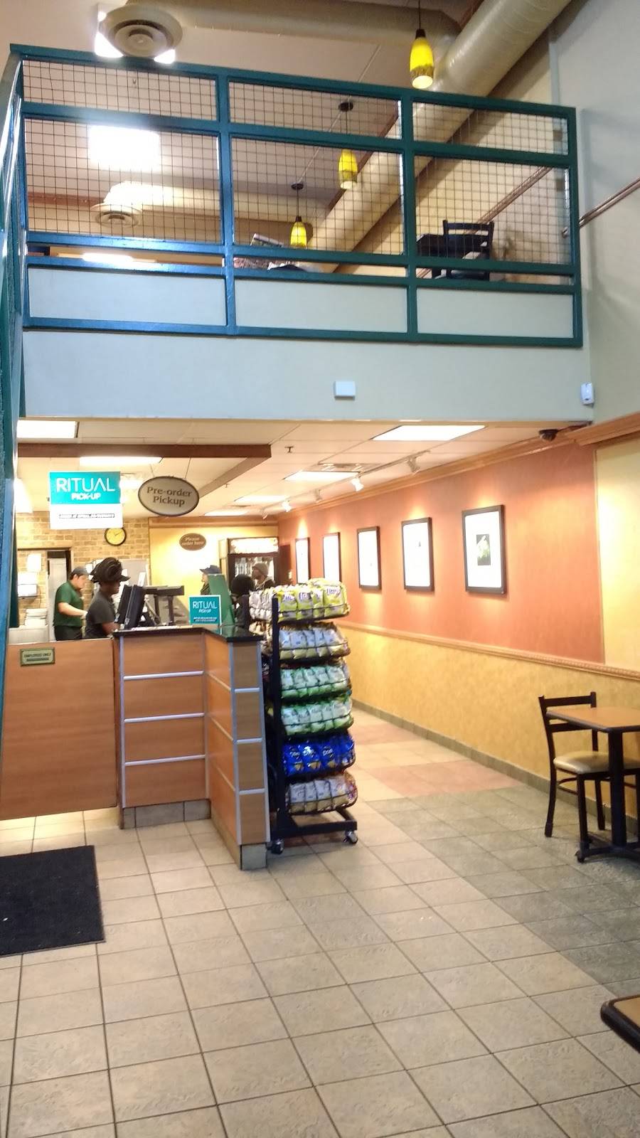 Subway | meal takeaway | 120 S State St Unit 1, Chicago, IL 60603, USA | 3124251601 OR +1 312-425-1601
