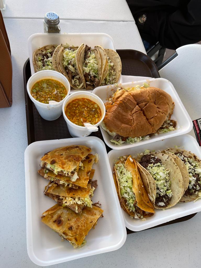 Tacos de la H | restaurant | 1233 W Speedway Blvd, Tucson, AZ 85745, USA | 5202562350 OR +1 520-256-2350