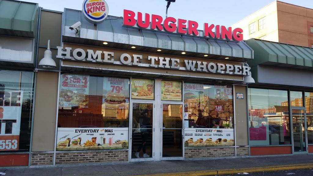 Burger King | restaurant | 3310 21st St, Astoria, NY 11106, USA | 9177450149 OR +1 917-745-0149