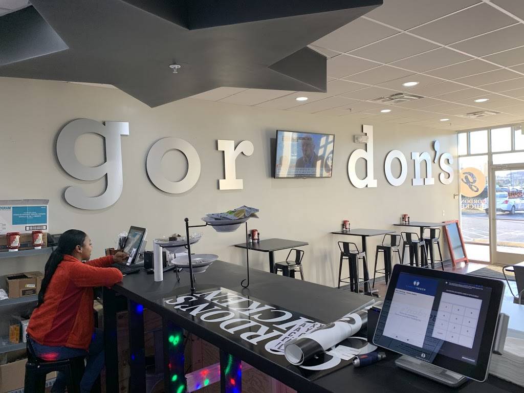 Gordons Chicken | restaurant | 333 Sam Ridley Pkwy W, Smyrna, TN 37167, USA | 6159847984 OR +1 615-984-7984