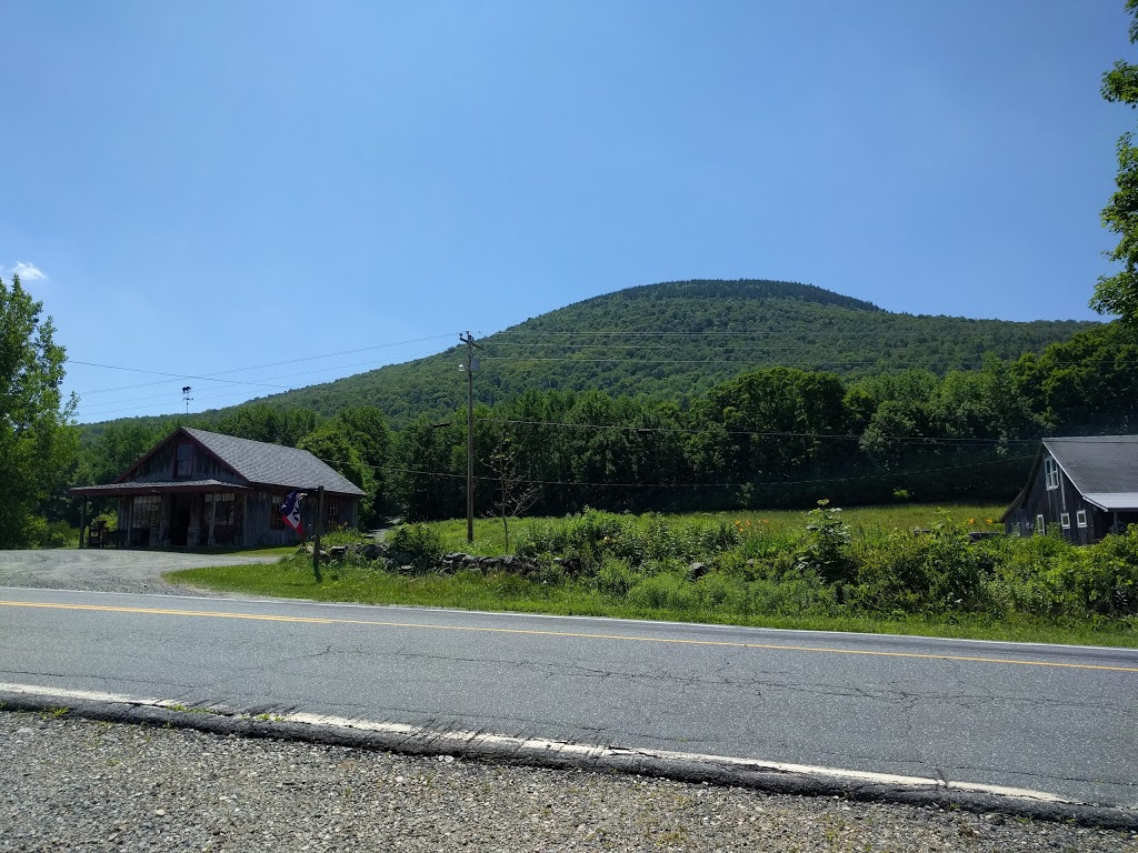 Mount Cube Farm | restaurant | Orford, NH 03777, USA | 6033534709 OR +1 603-353-4709