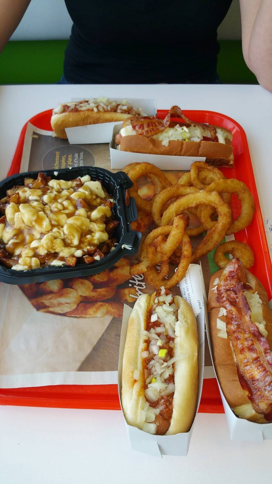 Restaurant Lafleur | restaurant | 1930 Chemin du Fer-à-Cheval, Sainte-Julie, QC J3E 2T5, Canada | 4506560005 OR +1 450-656-0005