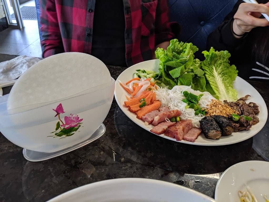 Pho Nhi | restaurant | 4002 Sheppard Ave E, Scarborough, ON M1S 4R5, Canada | 4163358689 OR +1 416-335-8689