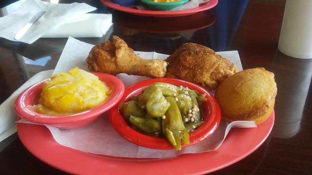 Annie Lauras Kitchen | restaurant | 6814 GA-85, Riverdale, GA 30274, USA | 7709071050 OR +1 770-907-1050