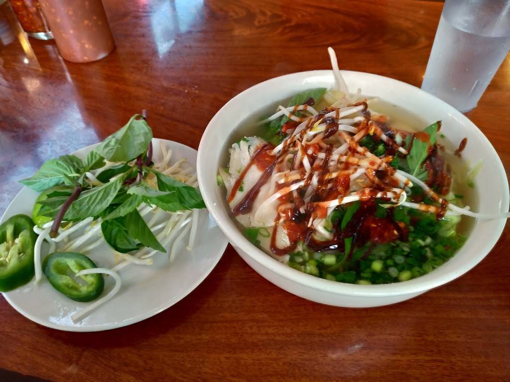 Pho Nam | restaurant | 15035 SW Barrows Rd, Beaverton, OR 97007, USA | 5037473114 OR +1 503-747-3114