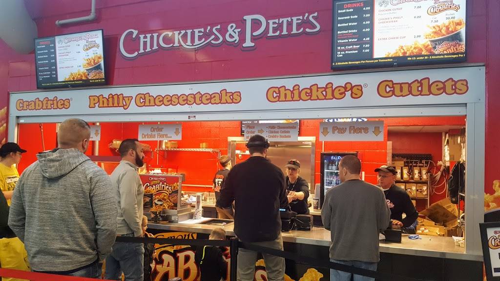 Chickies & Petes @ The Mohegan Sun Arena | restaurant | Wilkes-Barre Township, PA 18702, USA | 5709707600 OR +1 570-970-7600