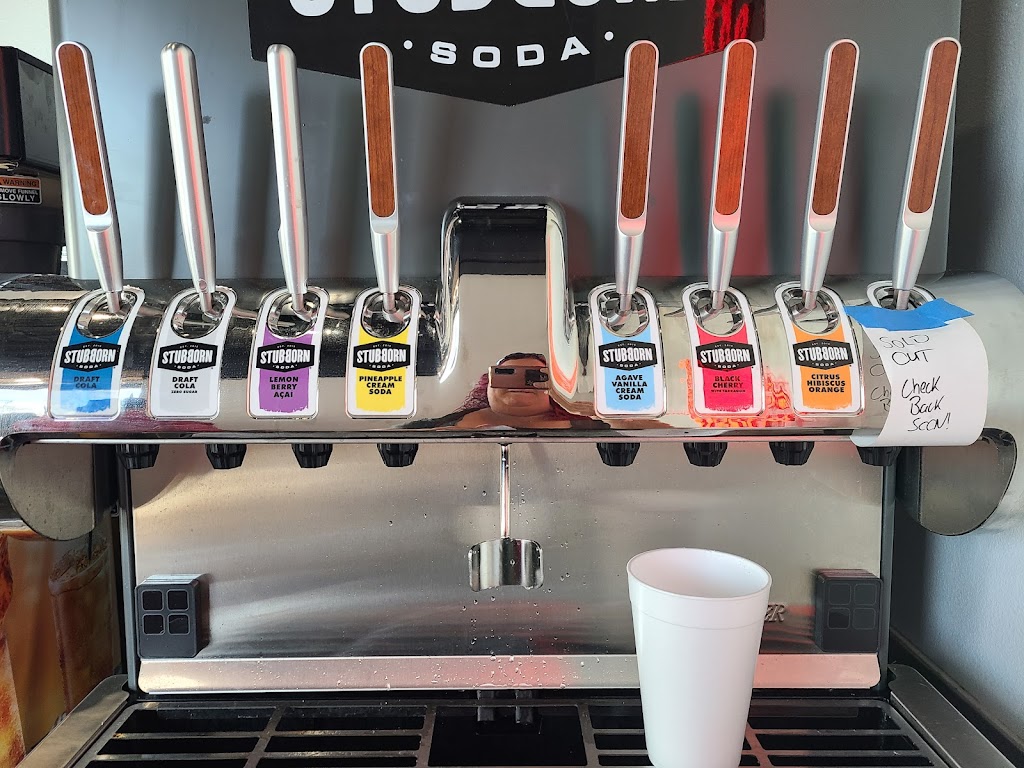 Twist Hot Chicken | restaurant | 8386 W Thunderbird Rd Suite 103, Peoria, AZ 85381, USA | 6232172714 OR +1 623-217-2714