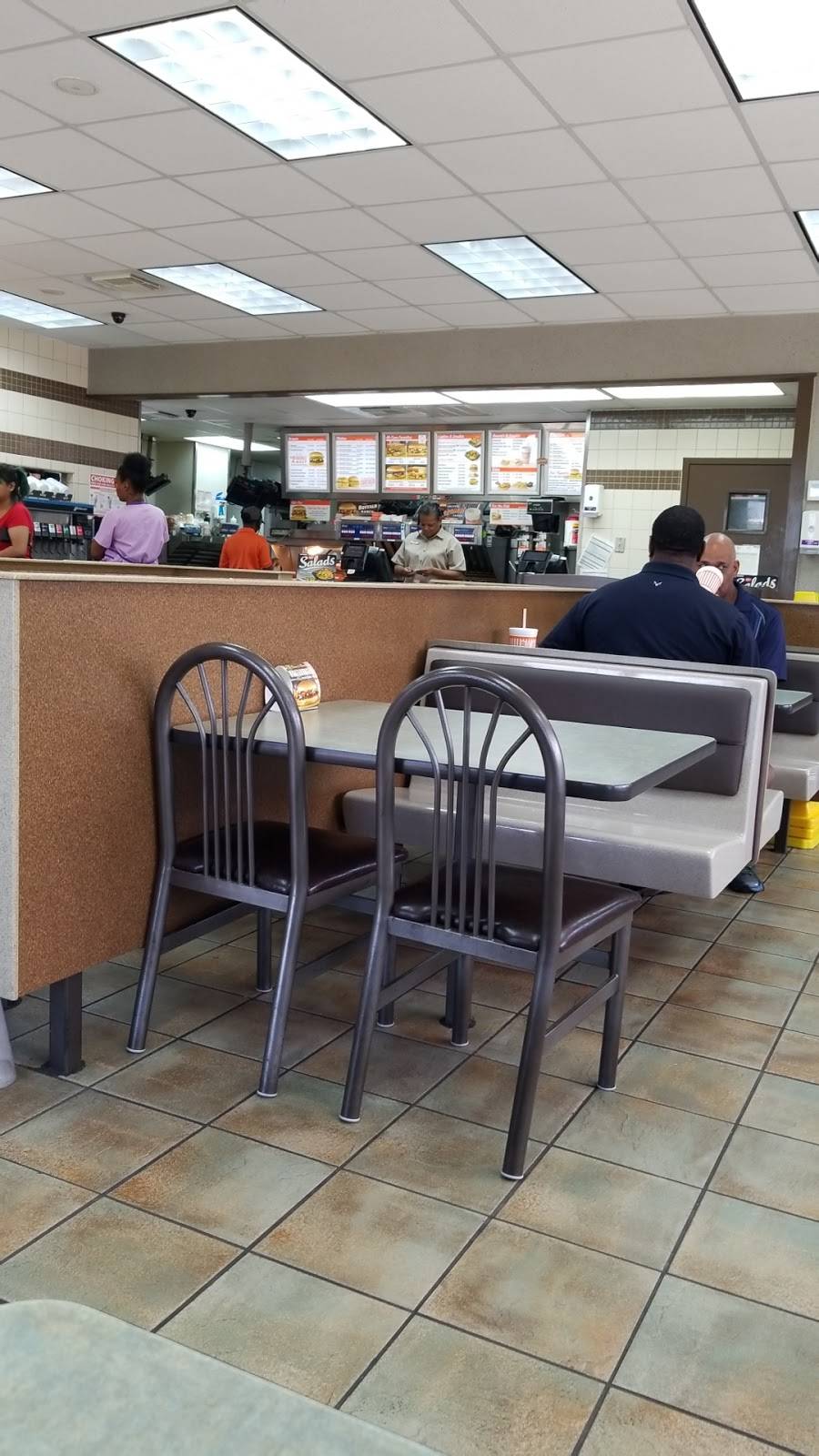 Whataburger | restaurant | 3360 S Watson Rd, Arlington, TX 76014, USA | 8174682866 OR +1 817-468-2866