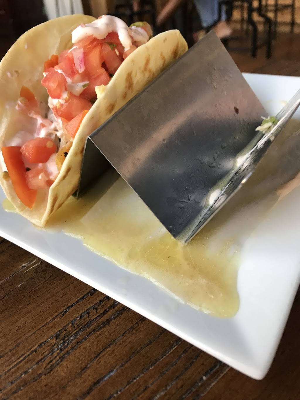 Arlington Rooftop Bar & Grill | restaurant | 2424 Wilson Blvd, Arlington, VA 22201, USA | 7035283030 OR +1 703-528-3030