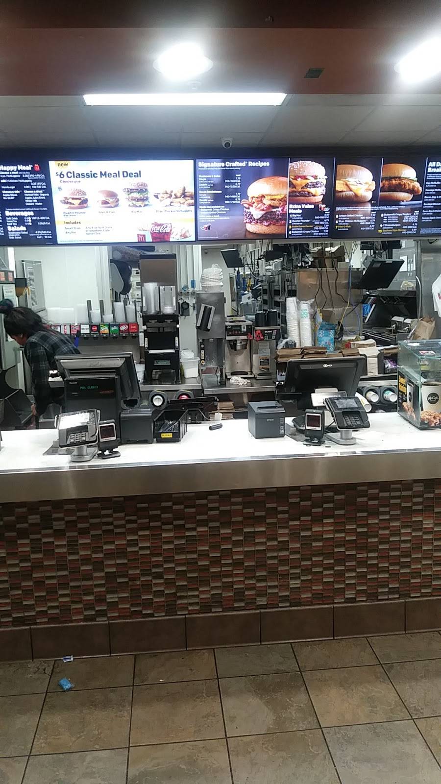 McDonalds | cafe | 31 Forsyth St SW, Atlanta, GA 30303, USA | 4045849483 OR +1 404-584-9483