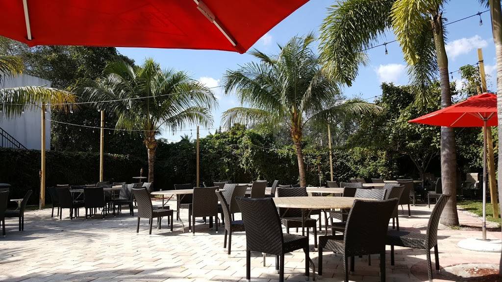 Mama Jennie’s Italian Restaurant | restaurant | 11720 NE 2nd Ave, Miami, FL 33161, USA | 3057573627 OR +1 305-757-3627