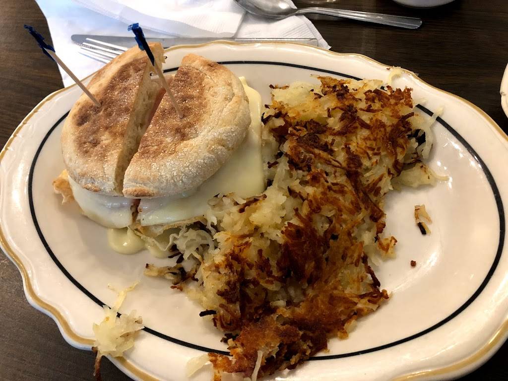 Country Kitchen | restaurant | 446 Central Ave, Highland Park, IL 60035, USA | 8474327500 OR +1 847-432-7500