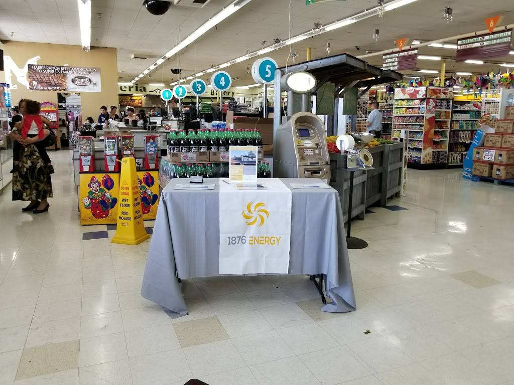 Super La Favorita Meat Market | bakery | 1950 N Texas St, Fairfield, CA 94533, USA | 7074278767 OR +1 707-427-8767