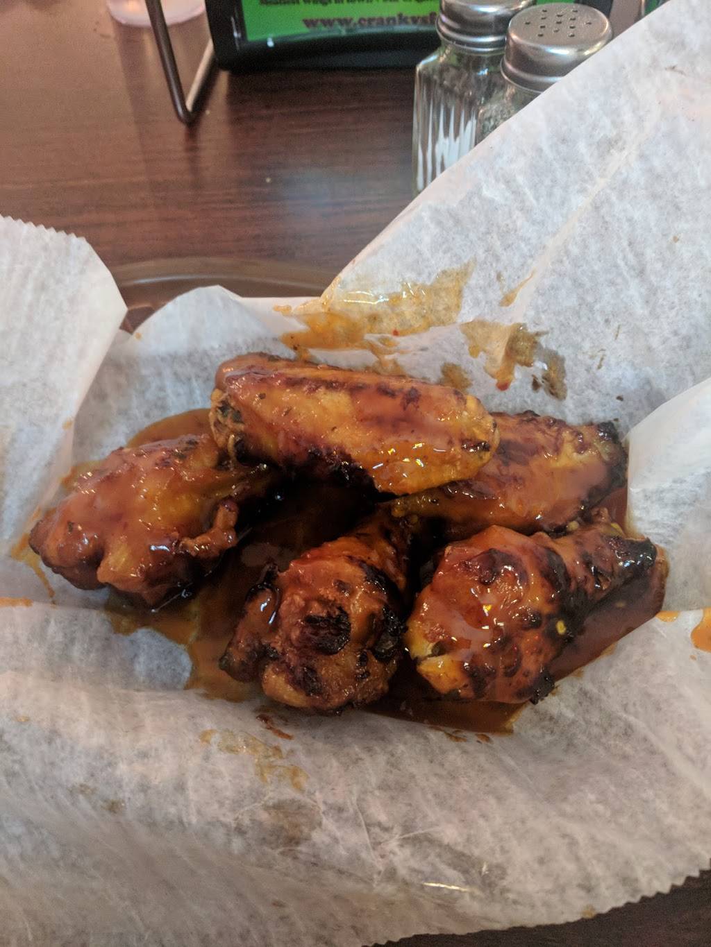 Crankys - Burgers, Birds, & Billiards | restaurant | 2155 N 13th St, Terre Haute, IN 47804, USA | 8122406107 OR +1 812-240-6107