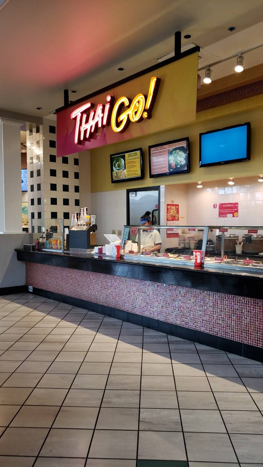 Thai Go | restaurant | 3000 184th St SW #846, Lynnwood, WA 98037, USA | 4257751345 OR +1 425-775-1345