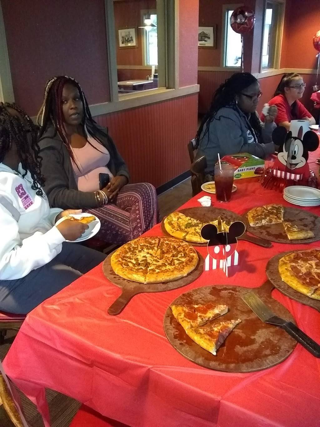 Pizza Hut | restaurant | 2418 E, US-76, Marion, SC 29571, USA | 8434231272 OR +1 843-423-1272