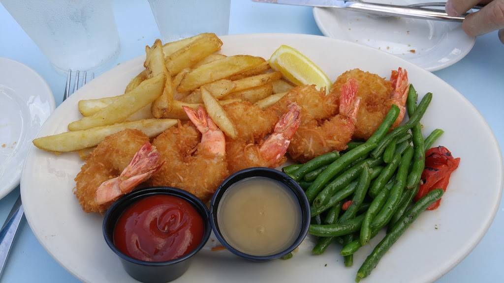 Captain Bills | Seafood Restaurant | restaurant | 2701 Century Harbor Rd, Middleton, WI 53562, USA | 6088317327 OR +1 608-831-7327