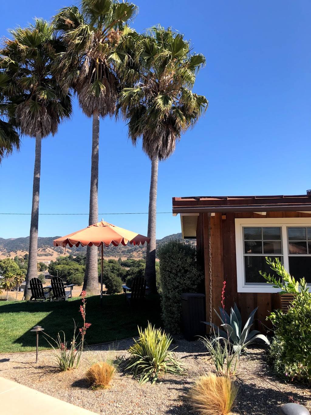 Skyview Los Alamos | restaurant | 9150 US-101, Los Alamos, CA 93440, USA | 8053440104 OR +1 805-344-0104