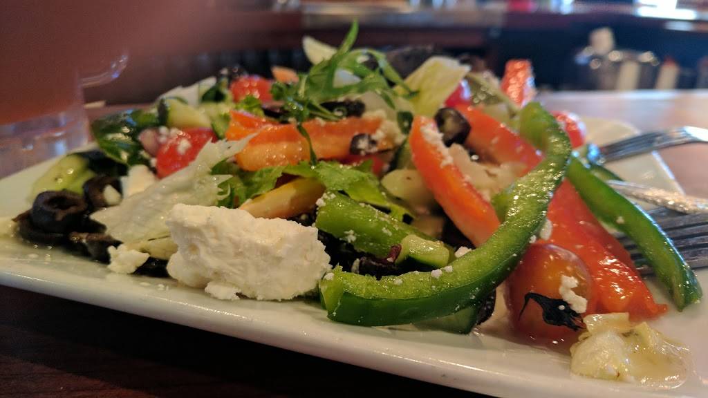 Ruby Tuesday | restaurant | 1941 Rosser Ave, Waynesboro, VA 22980, USA | 5409431610 OR +1 540-943-1610