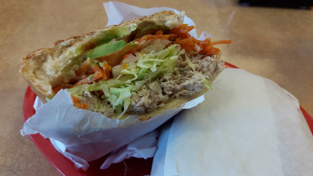 Tortas y Jugos Jiquilpan | restaurant | 22221 Norwalk Blvd, Hawaiian Gardens, CA 90716, USA | 5623165213 OR +1 562-316-5213
