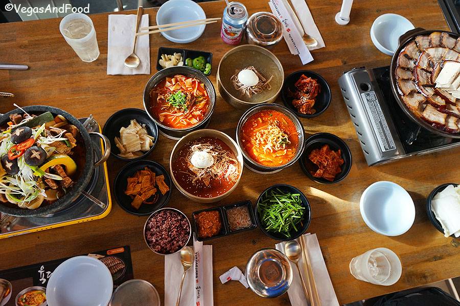 Yuk Dae Jang | restaurant | 3033 W 6th St, Los Angeles, CA 90020, USA | 2133521331 OR +1 213-352-1331