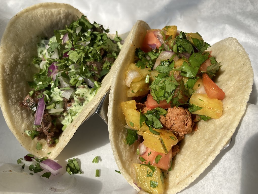 Tipsy Tacos | restaurant | 4955 Arbor Village Dr Suite A, Columbus, OH 43214, USA | 6144078787 OR +1 614-407-8787