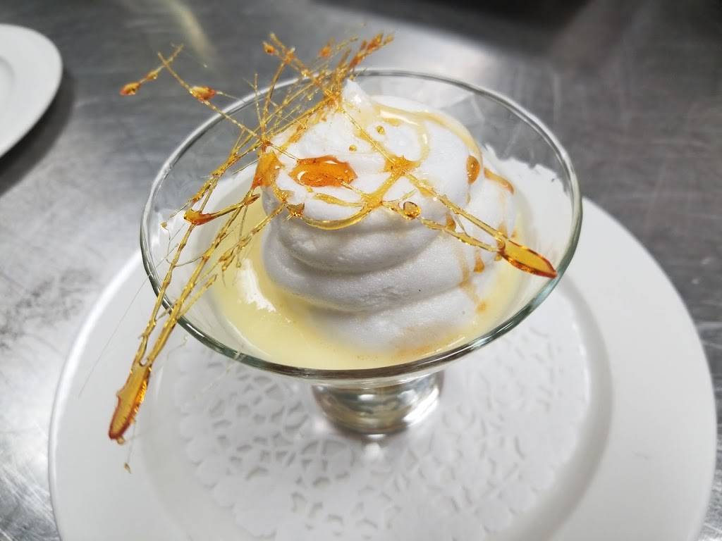 Les Jardins de La Cité | restaurant | 801 promenade de lAviation, Pavillon H, 2e étage, Ottawa, ON K1K 4R3, Canada | 61374224832400 OR +1 613-742-2483 ext. 2400