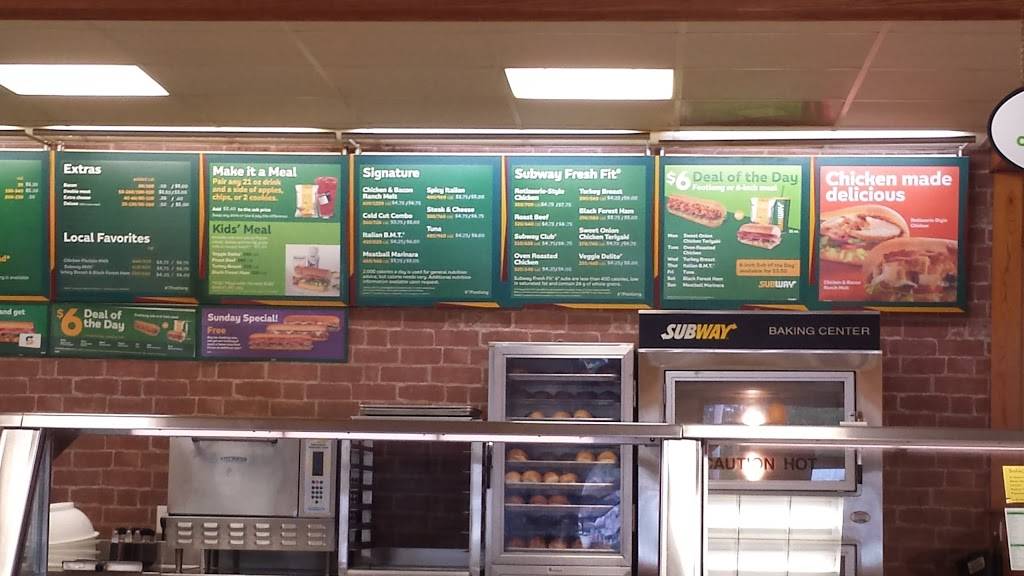 Subway | restaurant | 306 N Military St, Loretto, TN 38469, USA | 9318439078 OR +1 931-843-9078