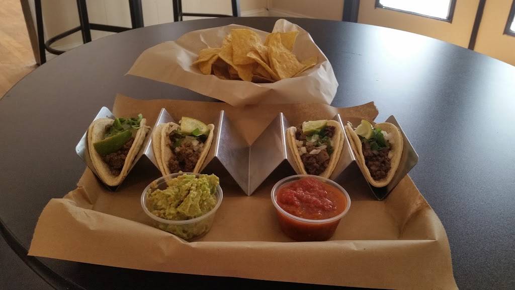 Killers Tacos | restaurant | 424 Bryan St, Denton, TX 76201, USA | 9405141920 OR +1 940-514-1920