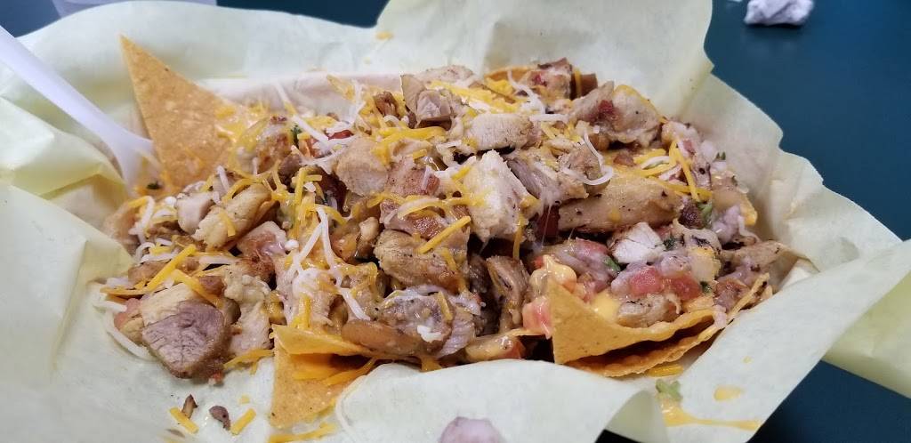 Nachos Locos Mexican Food | restaurant | 3815 Devonshire Ave NE #100, Salem, OR 97305, USA | 5035884150 OR +1 503-588-4150