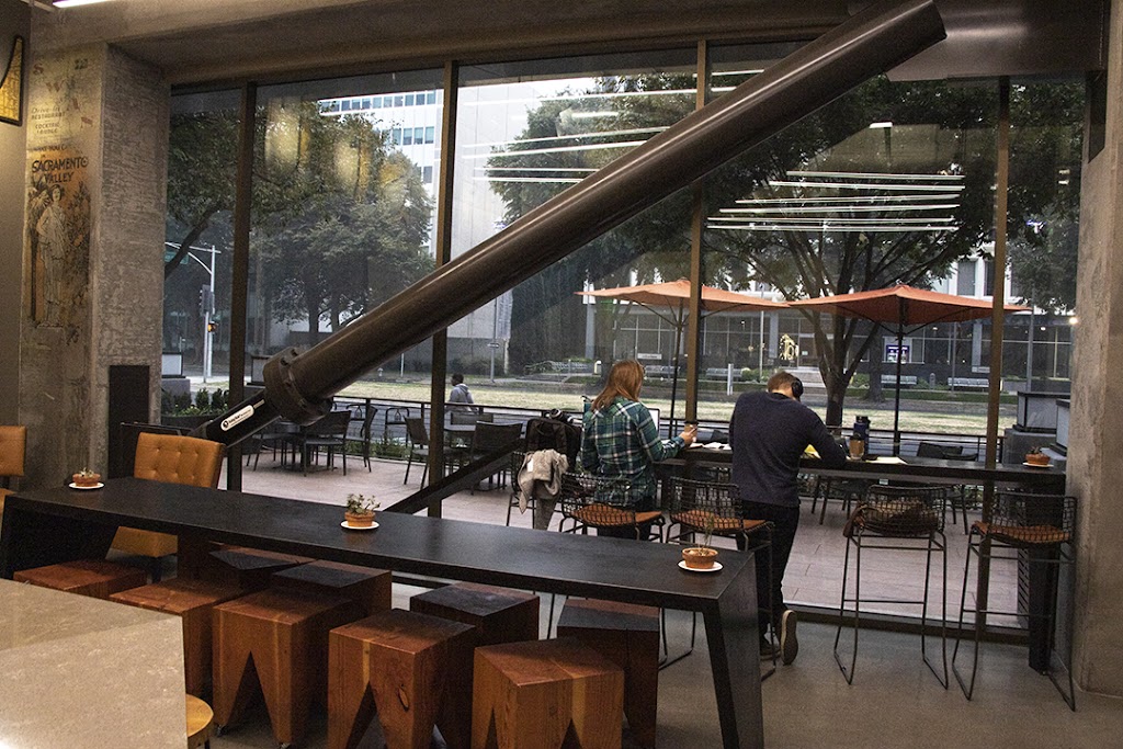 Old Soul Co. Capitol Mall | cafe | 555 Capitol Mall, Sacramento, CA 95814, USA | 9168901555 OR +1 916-890-1555