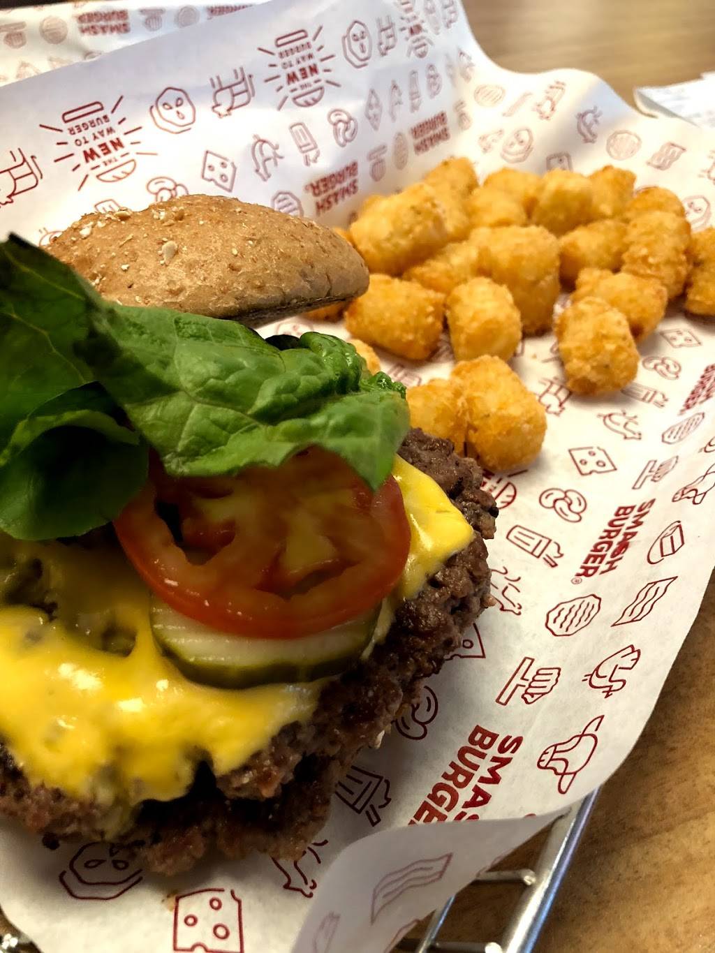 Smashburger | restaurant | 6679-105 Falls of Neuse Rd, Raleigh, NC 27615, USA | 9198709230 OR +1 919-870-9230
