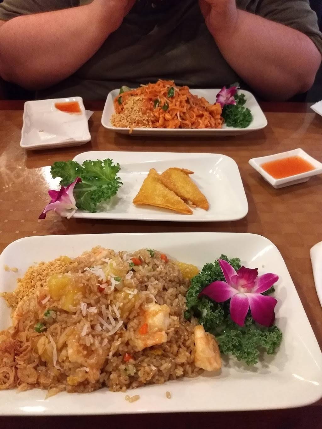 New Asian Bistro | restaurant | Walmart Plaza, 45 Plaza Dr Unit #600, Tamaqua, PA 18252, USA | 5707280189 OR +1 570-728-0189