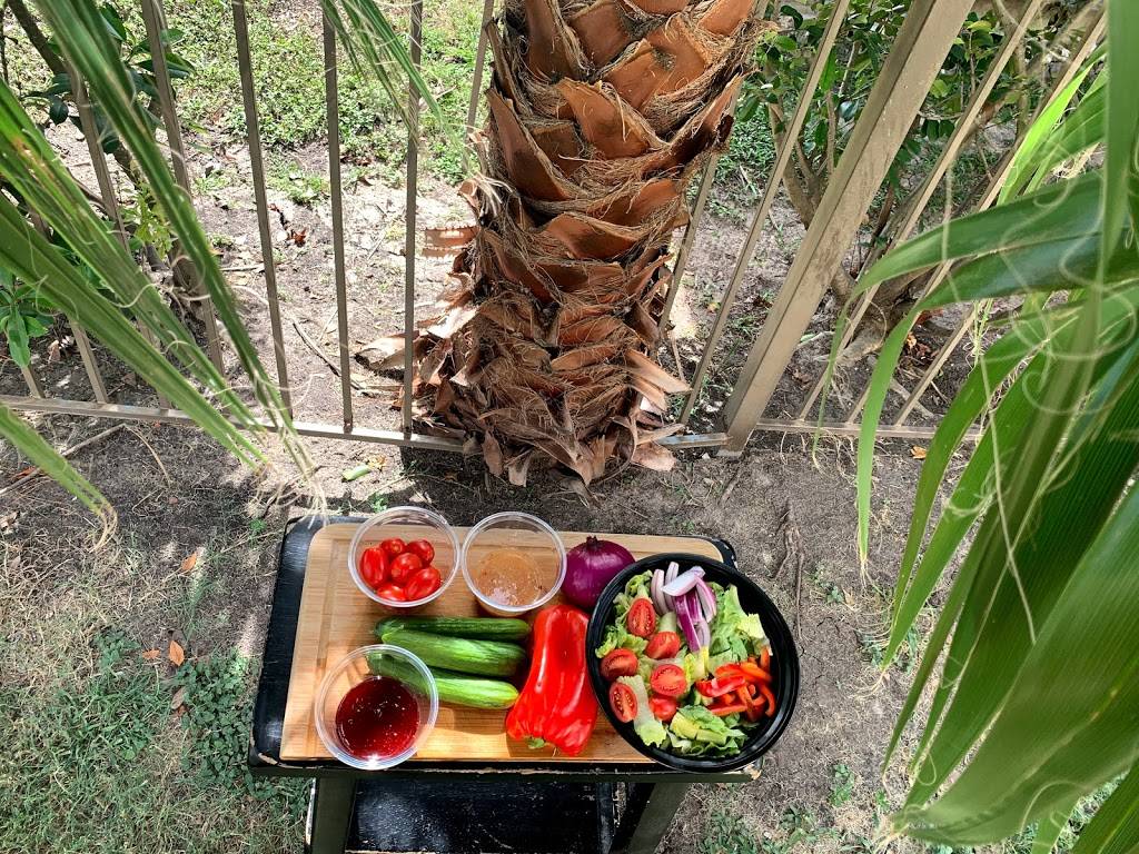 Intermission Cafe | restaurant | 906 N Loop E Fwy, Houston, TX 77009, USA | 3204298584 OR +1 320-429-8584