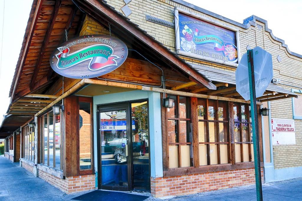 Tolucas Restaurant | restaurant | 1419 Washington St, Waukegan, IL 60085, USA | 8472495183 OR +1 847-249-5183