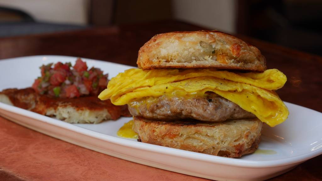 City Works - Wheeling | restaurant | 365 W Dundee Rd, Wheeling, IL 60090, USA | 8479410990 OR +1 847-941-0990