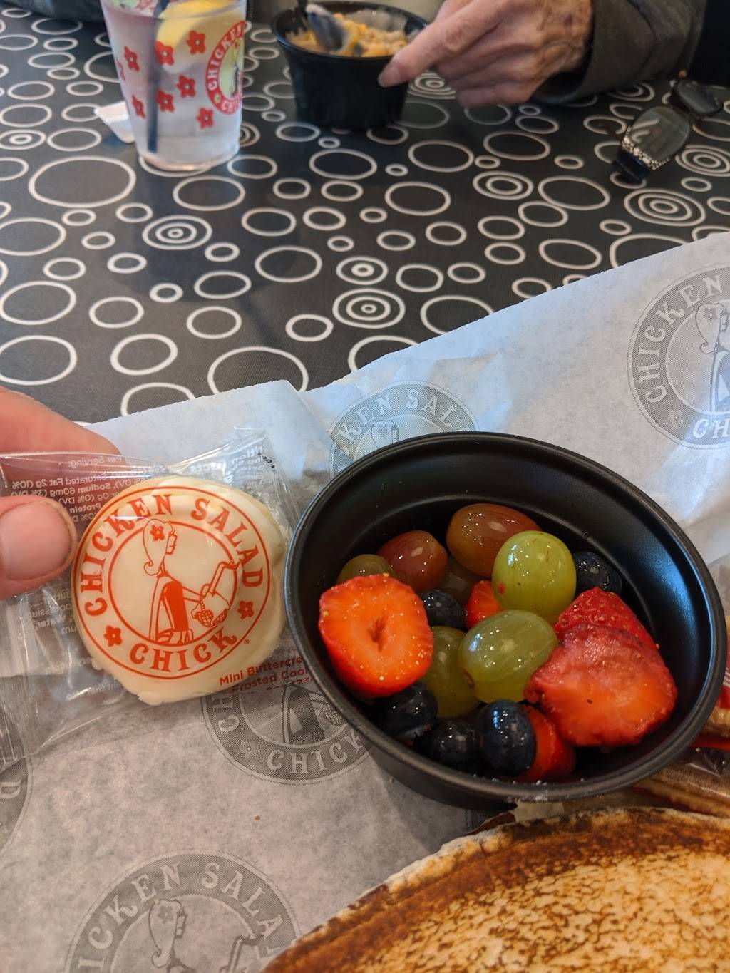 Chicken Salad Chick | restaurant | 449 E Main St Suite E, Spartanburg, SC 29302, USA | 8644280686 OR +1 864-428-0686