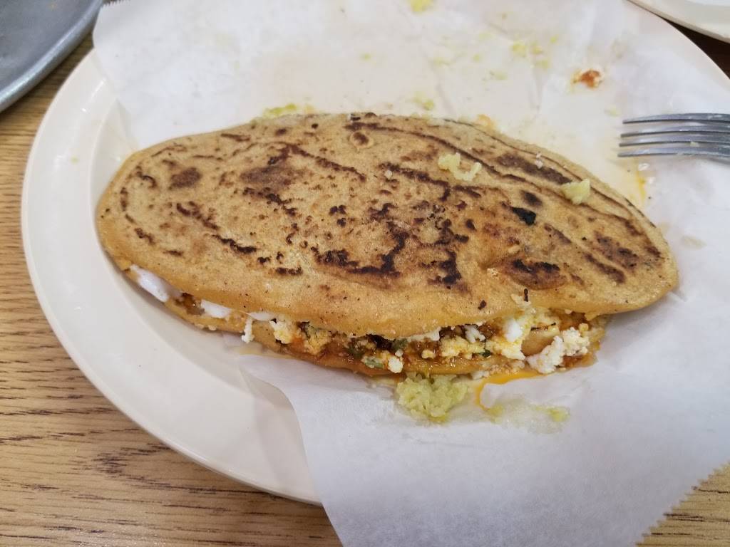 Antojitos Tonatico | restaurant | 1102 Glen Rock Ave, Waukegan, IL 60085, USA | 8476259561 OR +1 847-625-9561