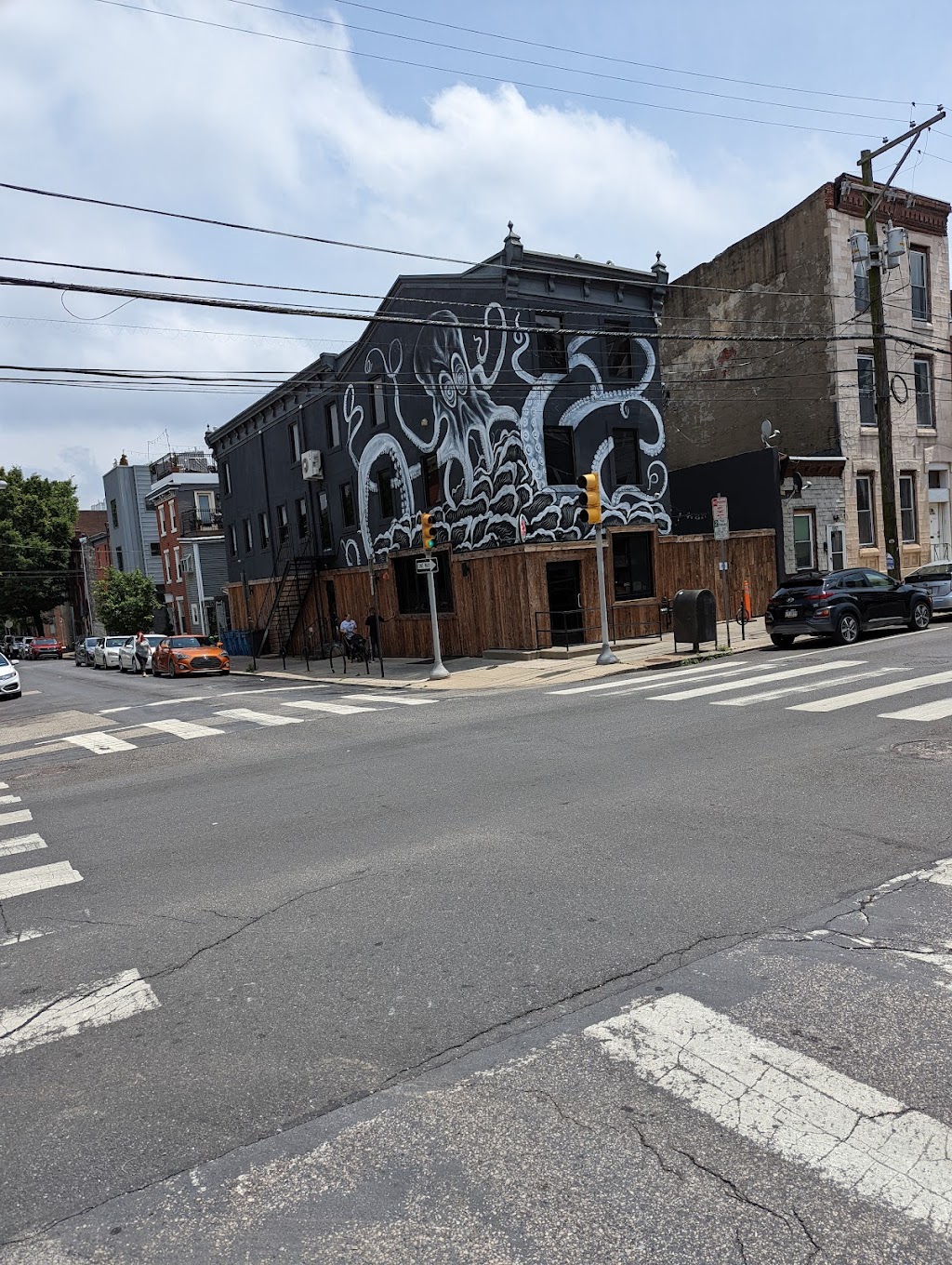 Hook & Master | restaurant | 1361 N 2nd St, Philadelphia, PA 19122, USA | 2677615172 OR +1 267-761-5172