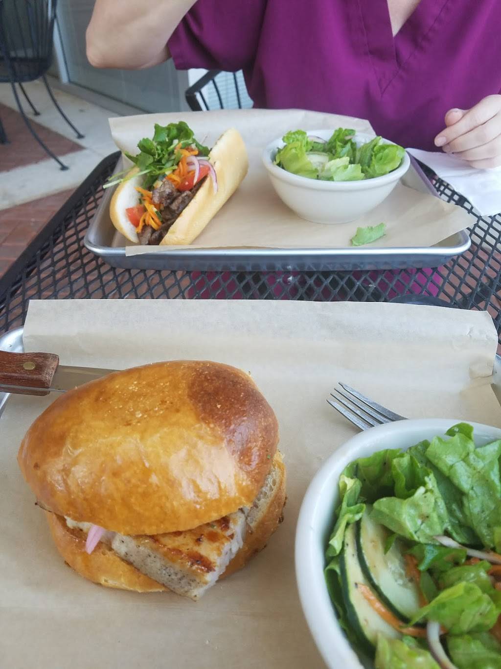 Sandwich De Paris | meal takeaway | 7220 Louis Pasteur Dr # 142, San Antonio, TX 78229, USA | 2106923429 OR +1 210-692-3429