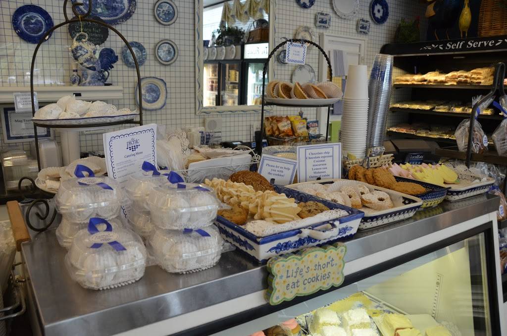 The Picnic Cafe & Party Catering | cafe | 4320 Harding Pike, Nashville, TN 37205, USA | 6152975398 OR +1 615-297-5398