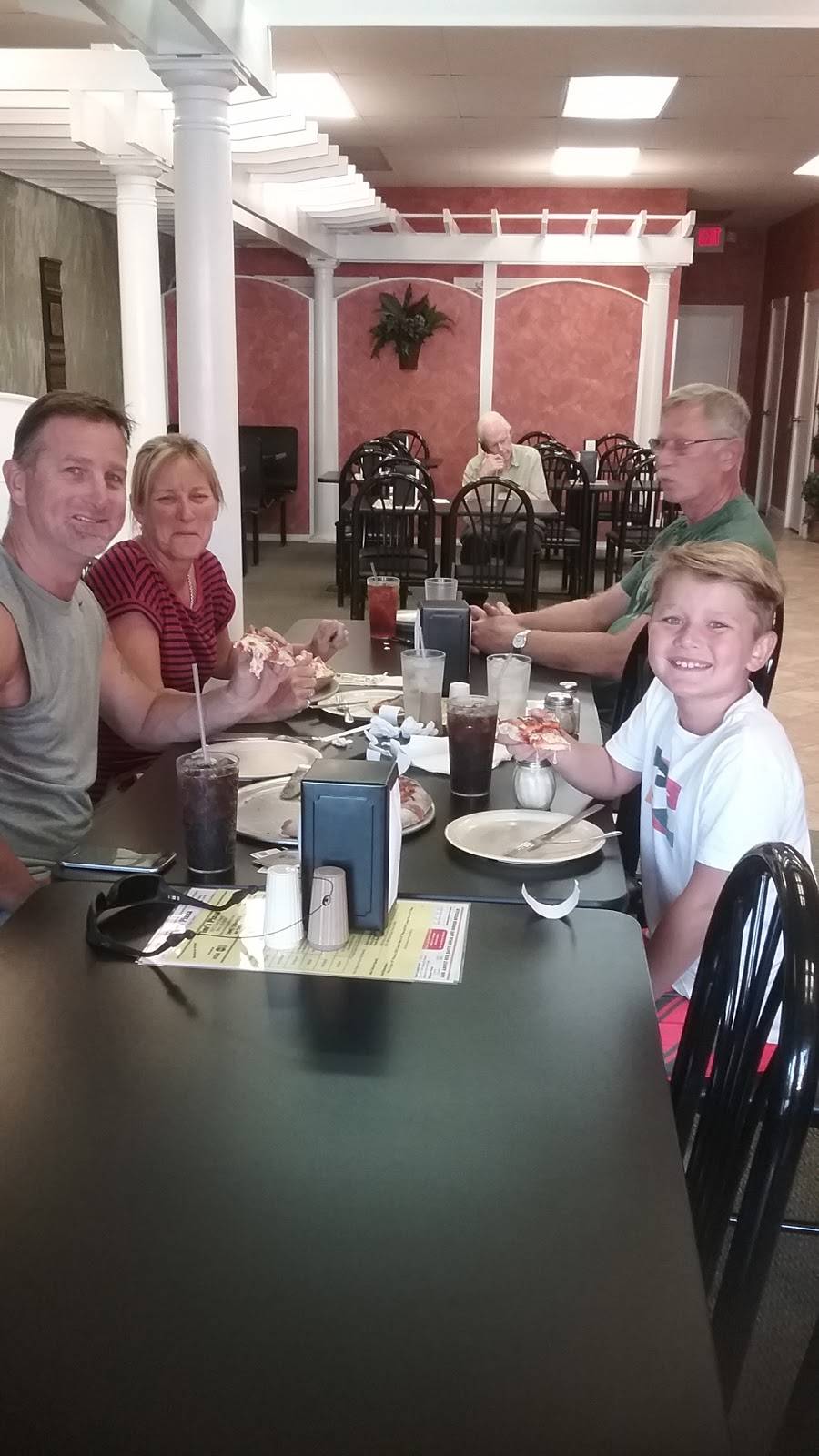 Tims Pizza | restaurant | 102 S Main St, Olivet, MI 49076, USA | 2697492311 OR +1 269-749-2311