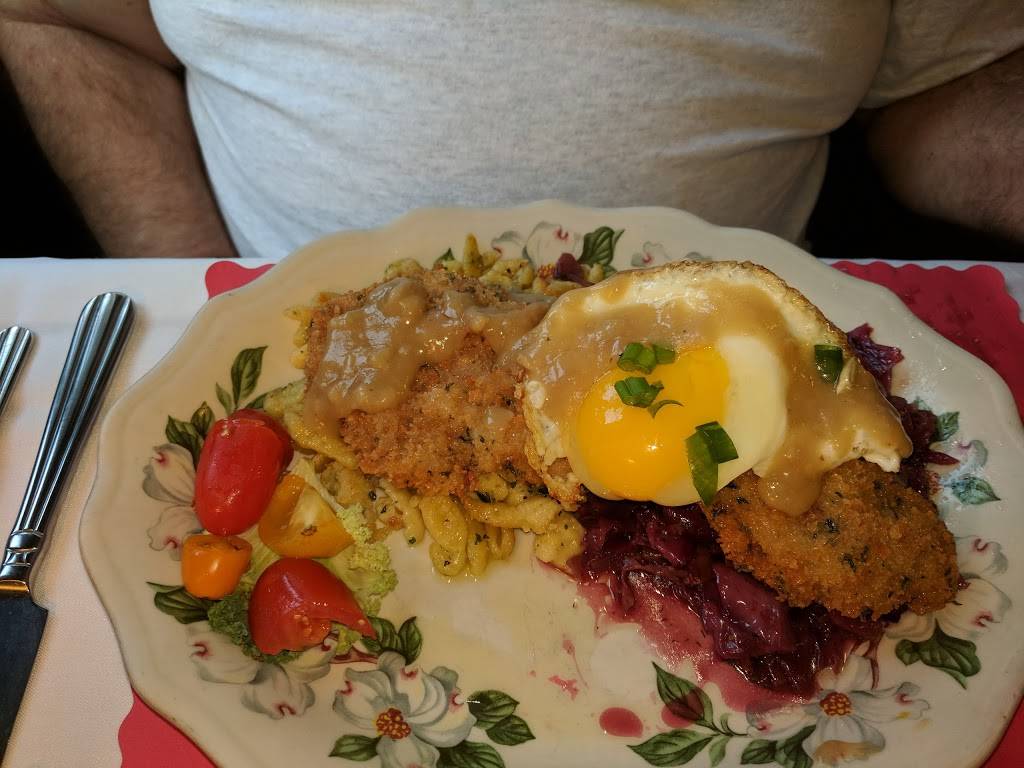 Jack Pandls Whitefish Bay Inn | restaurant | 1319 E Henry Clay St, Whitefish Bay, WI 53217, USA | 4149643800 OR +1 414-964-3800