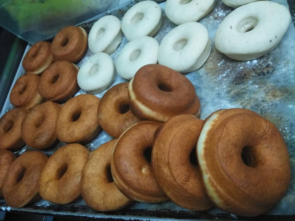 MANES BAKERY | restaurant | 515 E Colonia Rd, Oxnard, CA 93030, USA | 8054839053 OR +1 805-483-9053