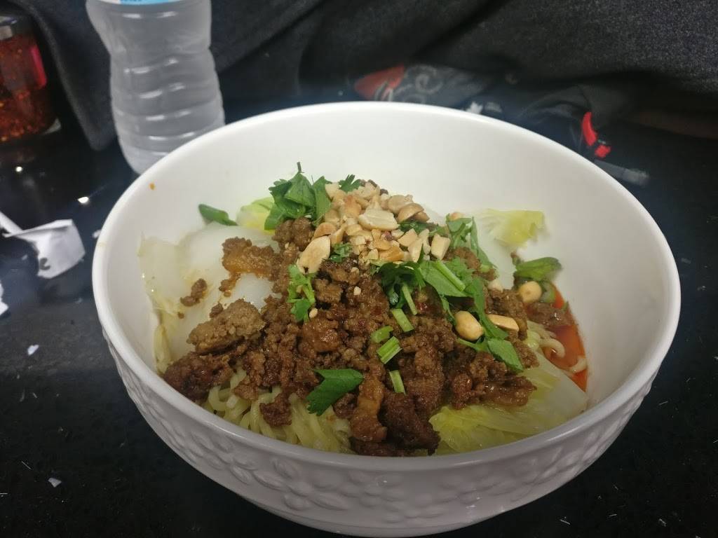 Noodles Invitation | restaurant | 174 Colonnade Rd S Unit #28, Nepean, ON K2E 7J5, Canada | 6132288484 OR +1 613-228-8484