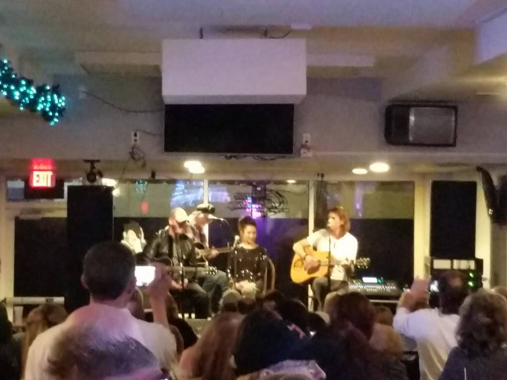 Franks Original Grill | restaurant | 1111 7th Ave, Beaver Falls, PA 15010, USA | 7248431801 OR +1 724-843-1801