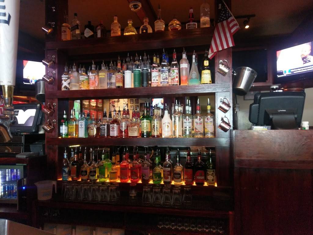 Summit | restaurant | 10 S Clinton St, Iowa City, IA 52240, USA | 3193547482 OR +1 319-354-7482