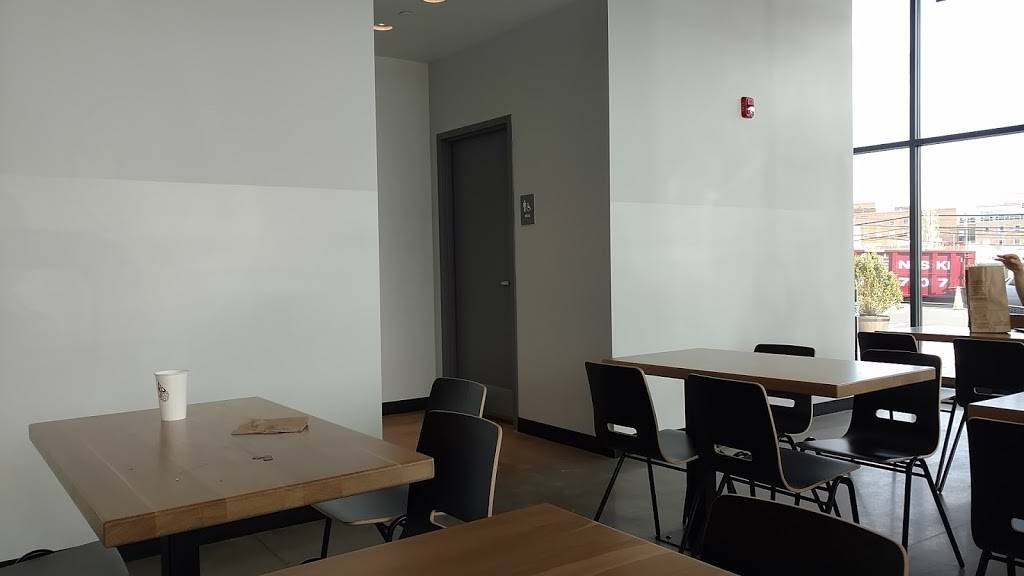 Chipotle Mexican Grill | restaurant | 1075 W E Baltimore Pike Ste L, Media, PA 19063, USA | 6105662062 OR +1 610-566-2062