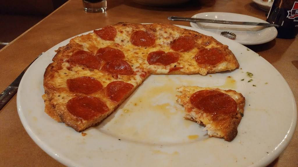 Calitris Italian Cuisine | restaurant | 126 Newbury St, Danvers, MA 01923, USA | 9787771266 OR +1 978-777-1266